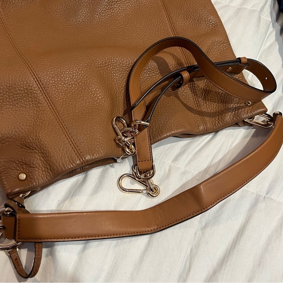 MICHAEL MICHAEL KORS LARGE HOBO IN COGNAC PEBBLED LEATHER - Picture 9 of 12